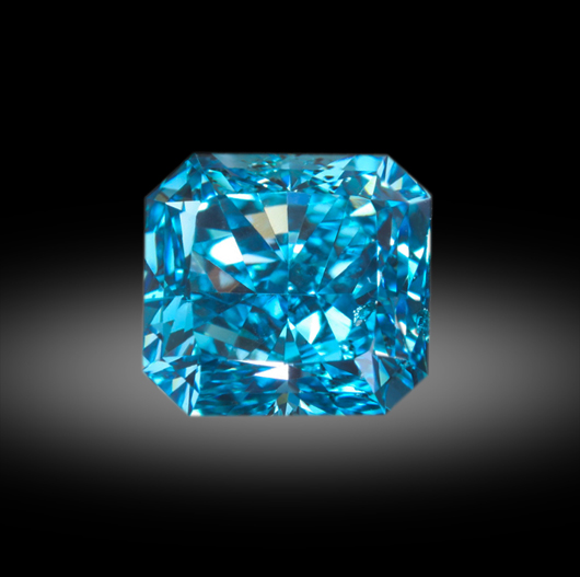 A vivid greenish-blue radiant-cut .92 carat diamond. Zach Colodner image, courtesy Optimum Diamonds